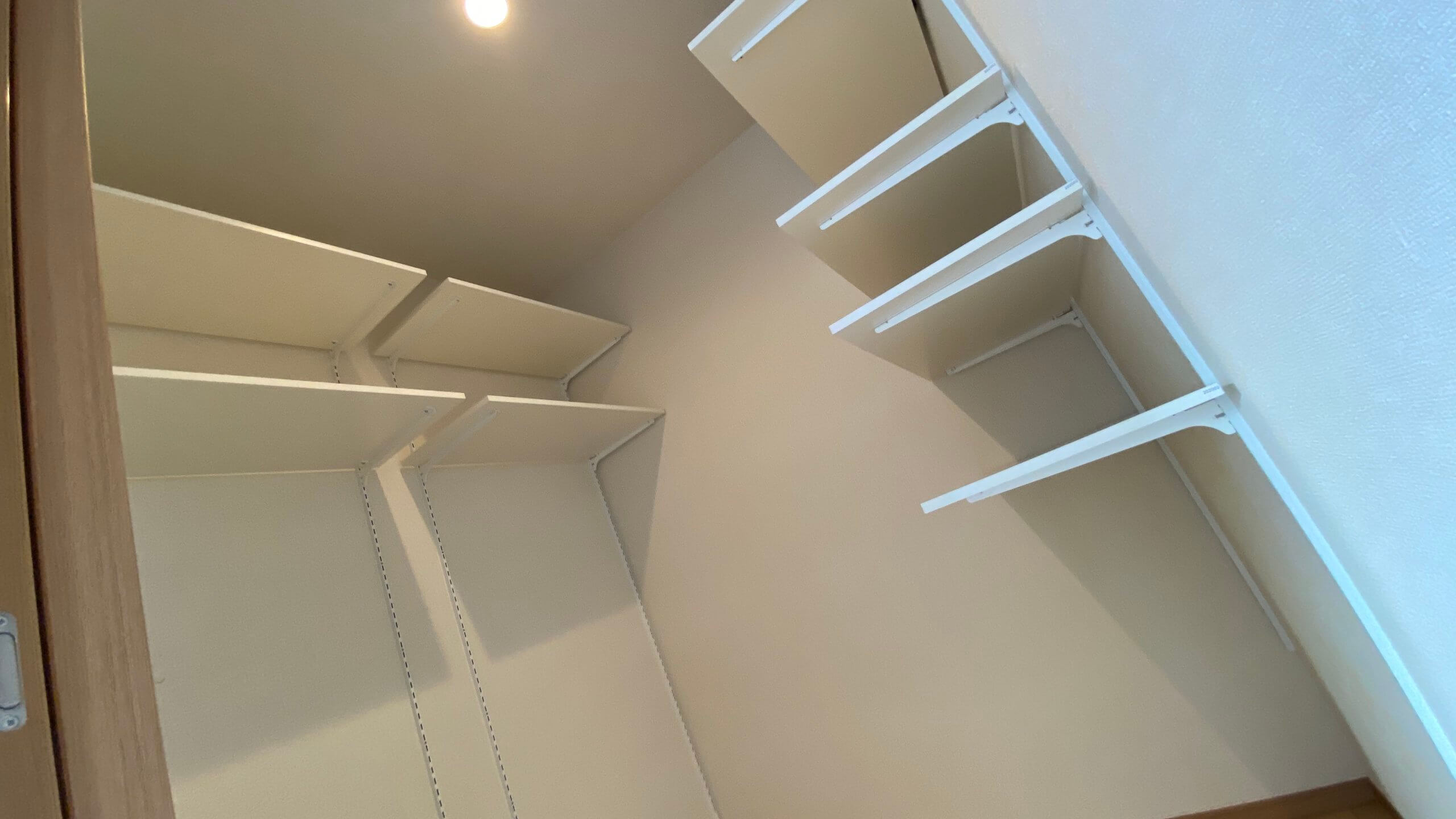 日記 納戸をウォークインクローゼット風にカスタマイズ 今日からダイワハウス